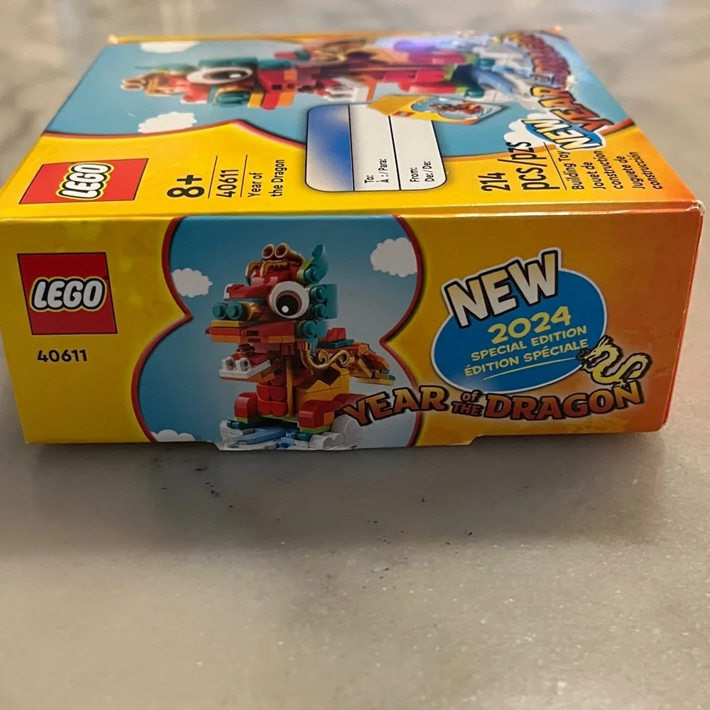LEGO Year of the Dragon Set - Red, Blue, Orange - Picture 4 of 4